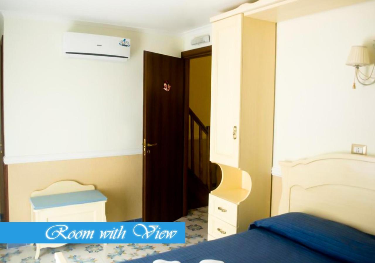 Bed & Breakfast Medea Napoli Dış mekan fotoğraf