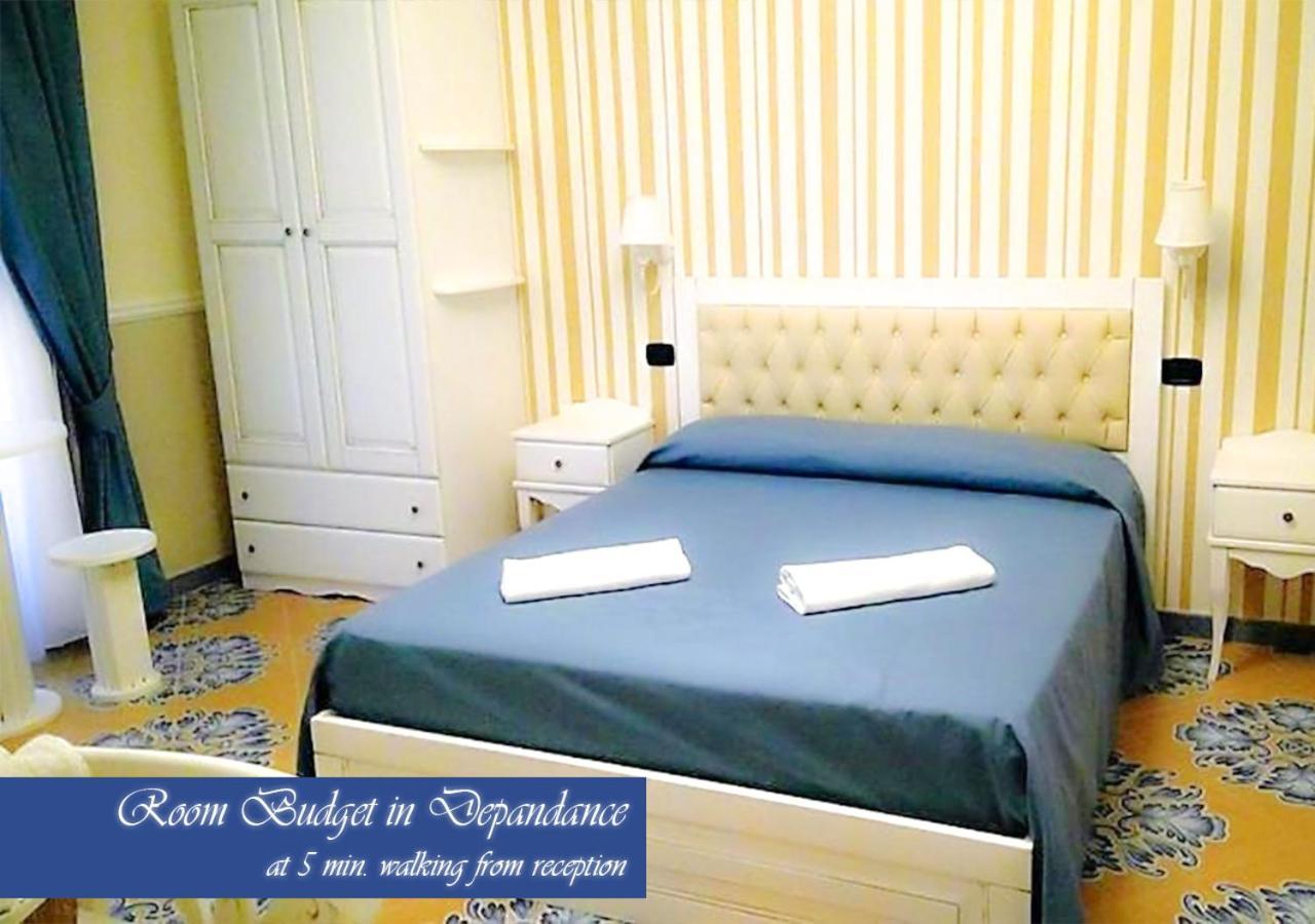 Bed & Breakfast Medea Napoli Dış mekan fotoğraf