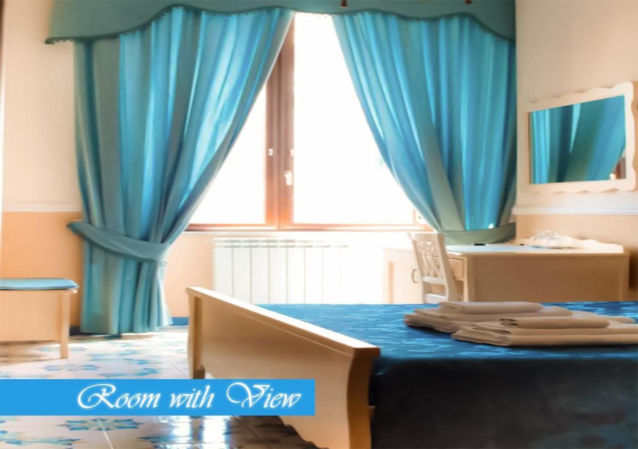 Bed & Breakfast Medea Napoli Dış mekan fotoğraf