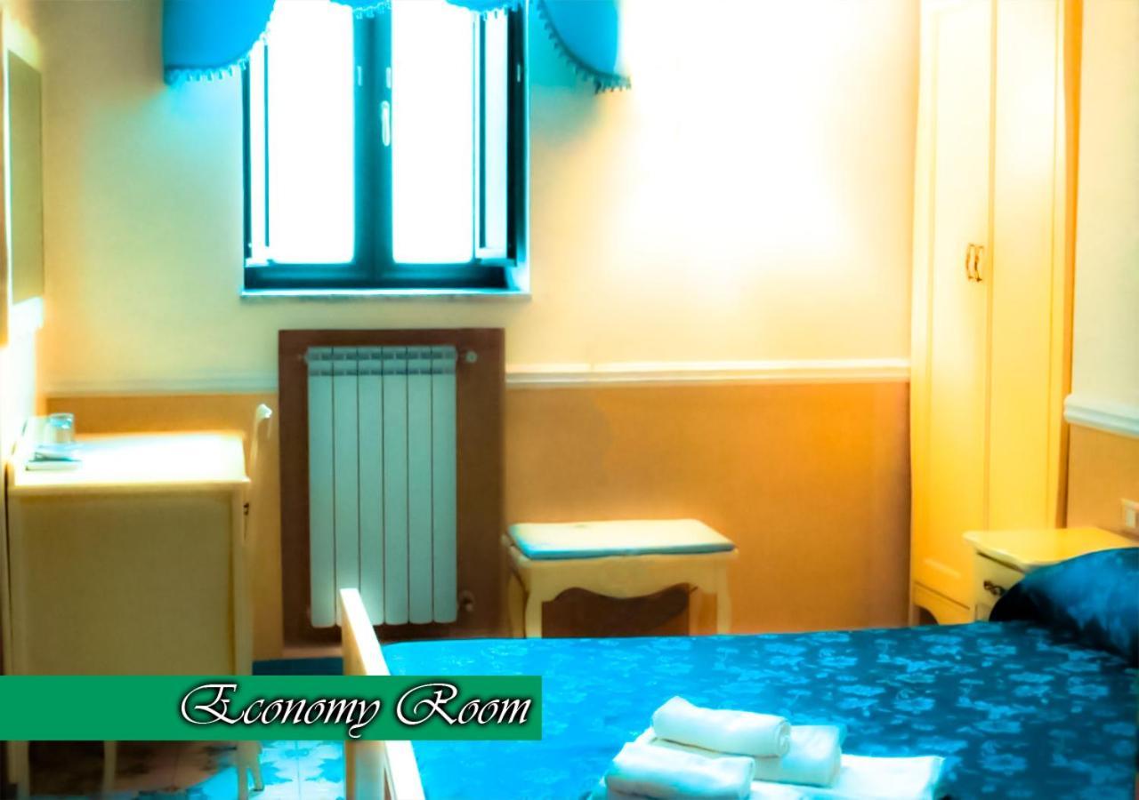 Bed & Breakfast Medea Napoli Dış mekan fotoğraf