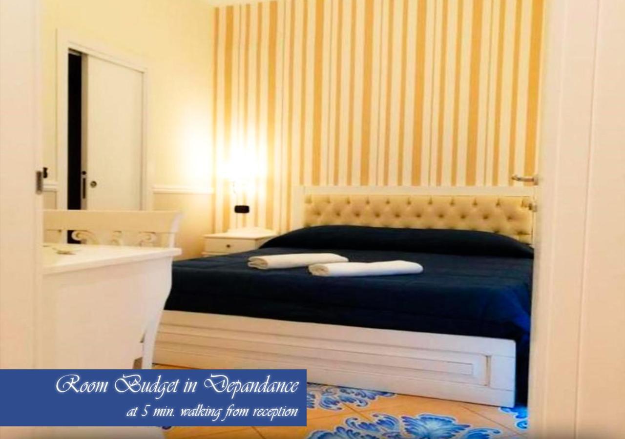 Bed & Breakfast Medea Napoli Dış mekan fotoğraf