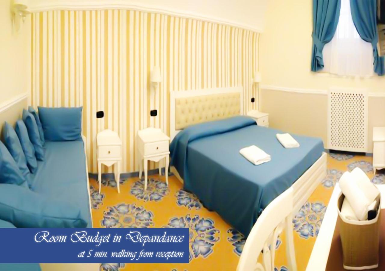 Bed & Breakfast Medea Napoli Dış mekan fotoğraf