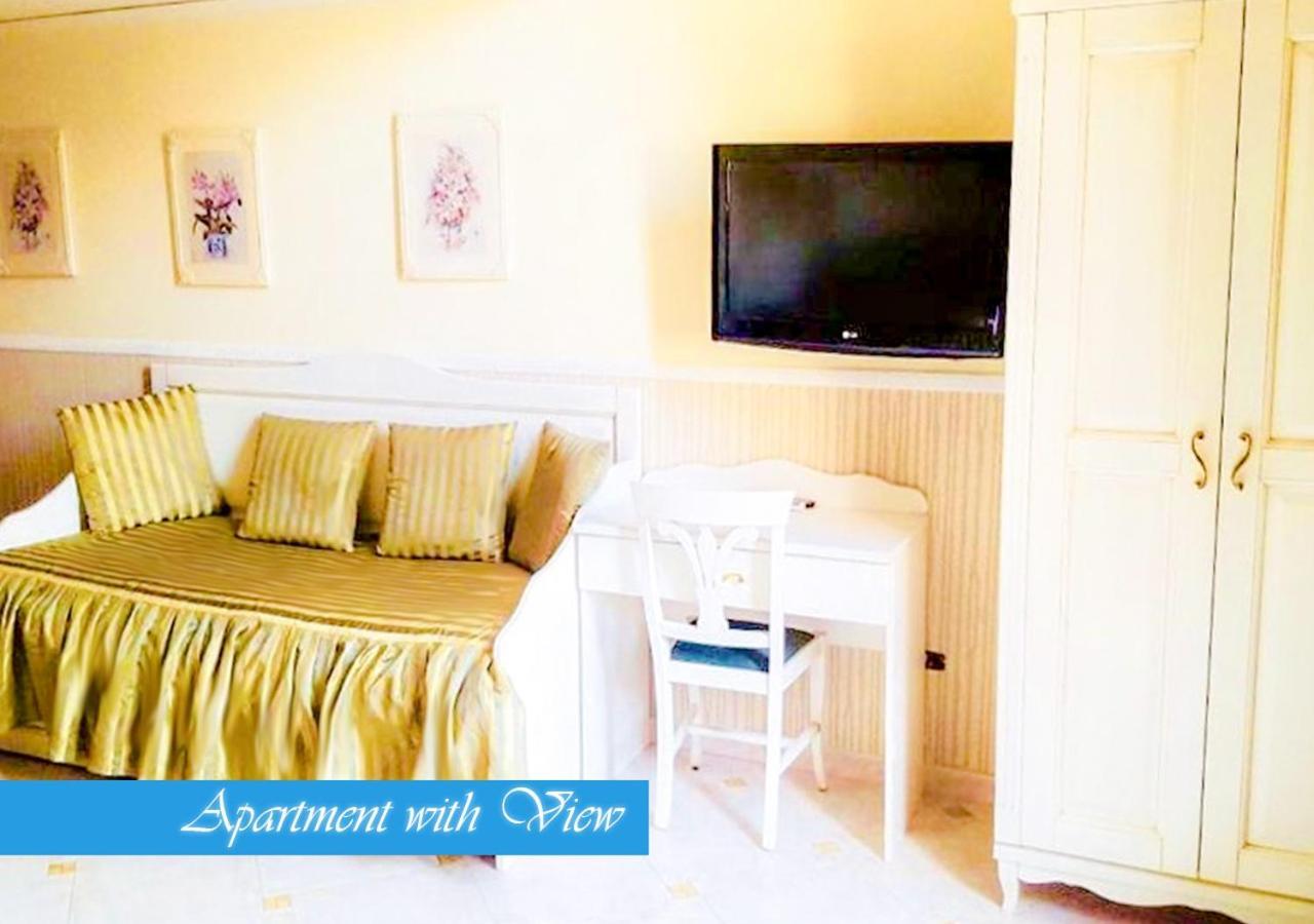 Bed & Breakfast Medea Napoli Dış mekan fotoğraf